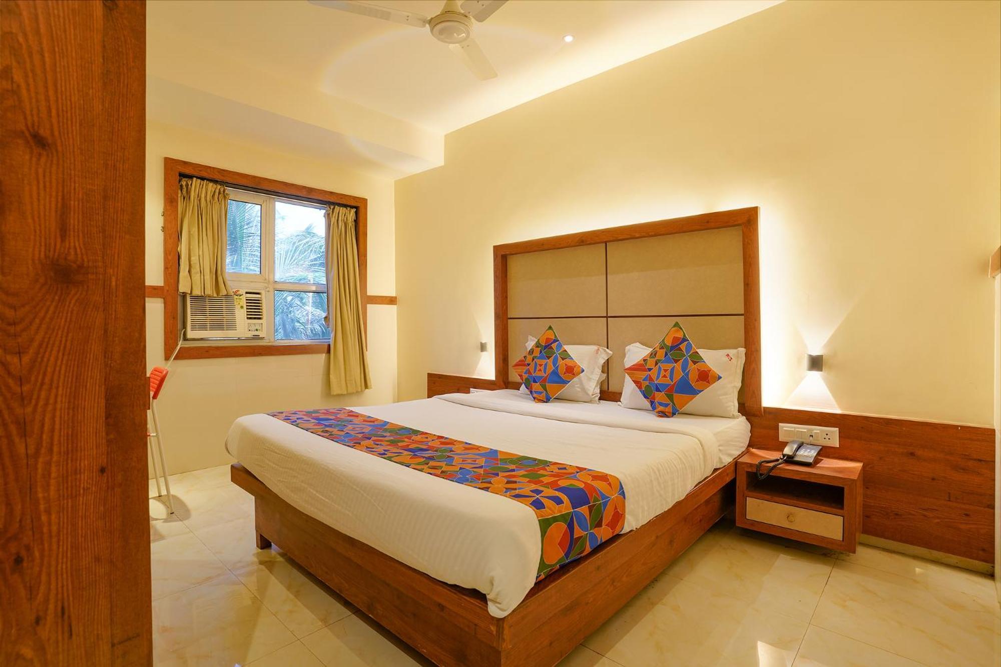 Fabexpress Super 7 Inn - Nr Rabale Station Navi Mumbai Exteriör bild